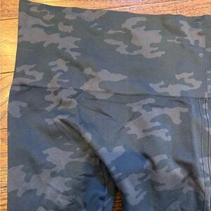 Women’s Spanx Camouflage Leggings - Black Camo